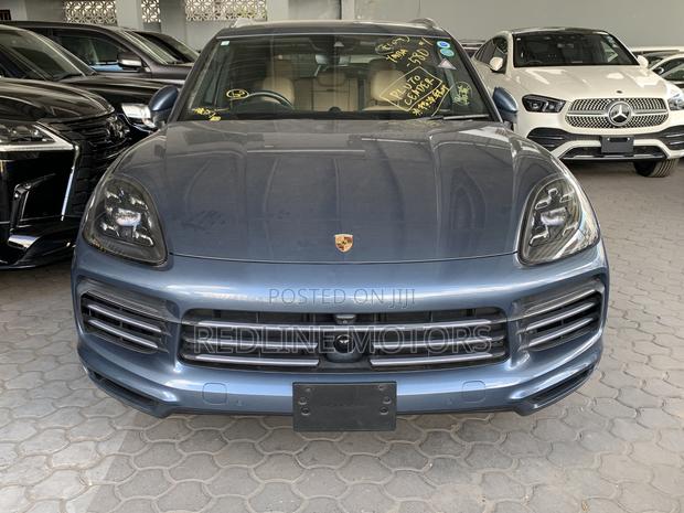 Porsche Cayenne Base AWD 2018 Blue