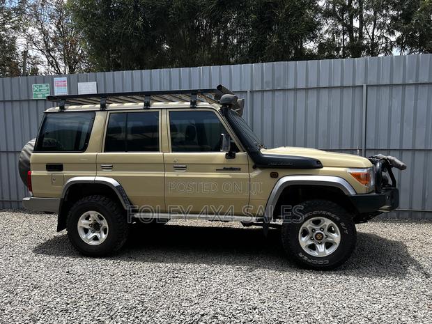 Toyota Land Cruiser 76 Series 2014 Beige