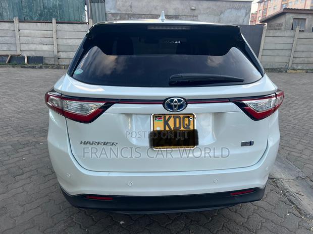 Toyota Harrier 2018 White