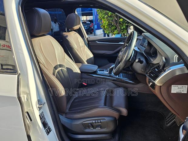 BMW X5 xDrive35d AWD 2018 White