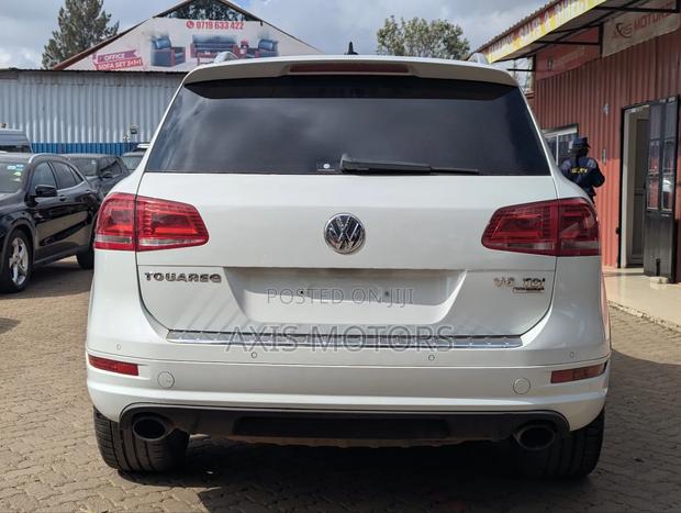 2014 Volkswagen Touareg in White - Used Luxury SUV for Sale