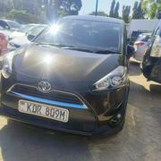 Toyota Sienta 2018 Beige for sale