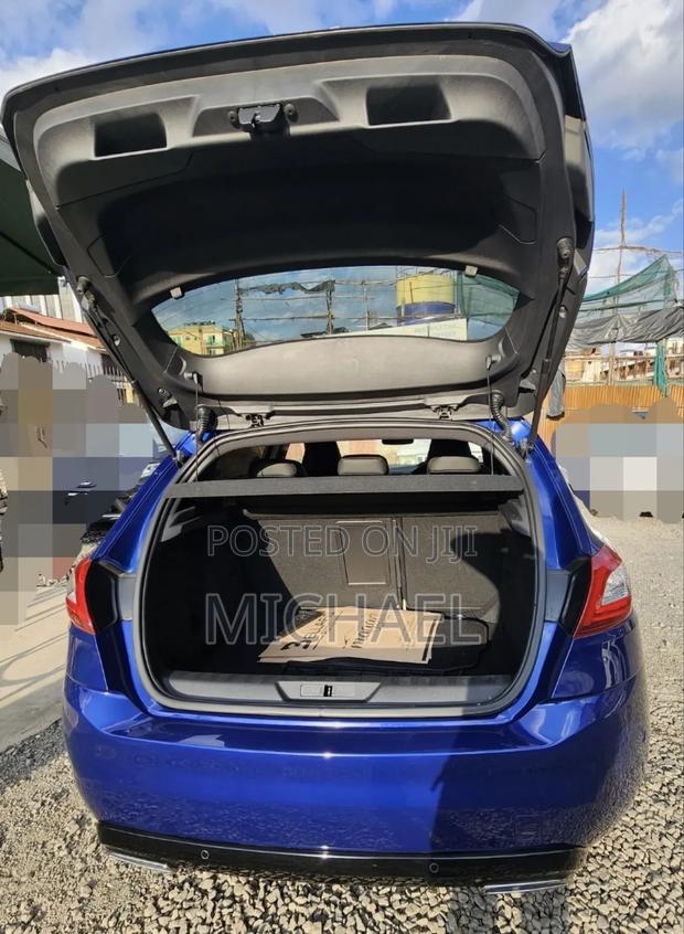 Peugeot 308 2017 Blue