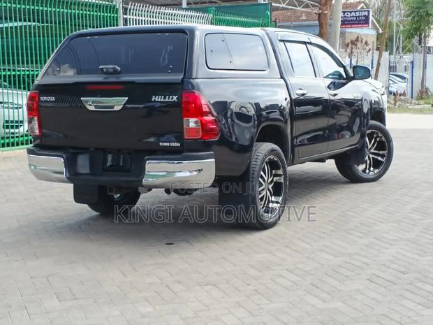 Toyota Hilux Revo Double Cab Deisel 2.8 AWD 2019 Black