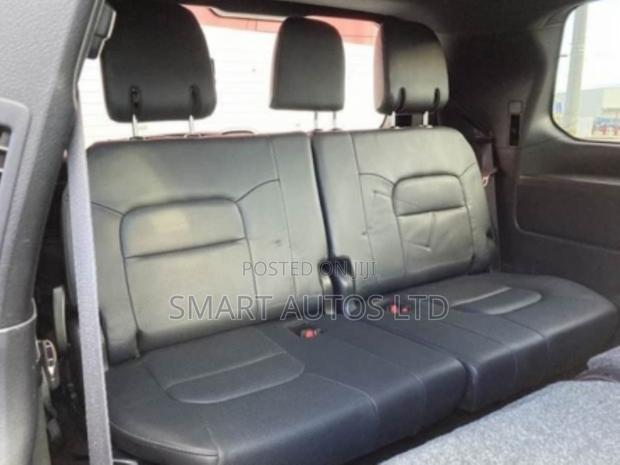 Toyota Land Cruiser 4.6 V8 ZX 2016 White