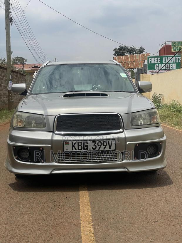 Subaru Forester 2002 Gray