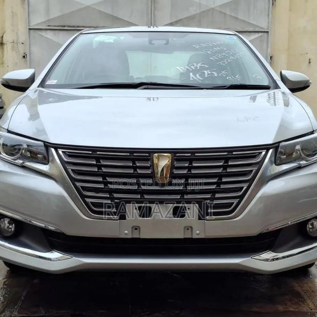 Toyota Premio 1.5 FWD 2019 Silver