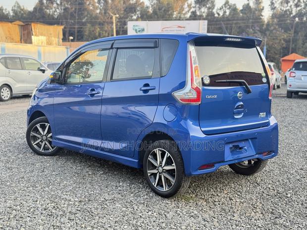 Nissan Dayz 2018 Blue