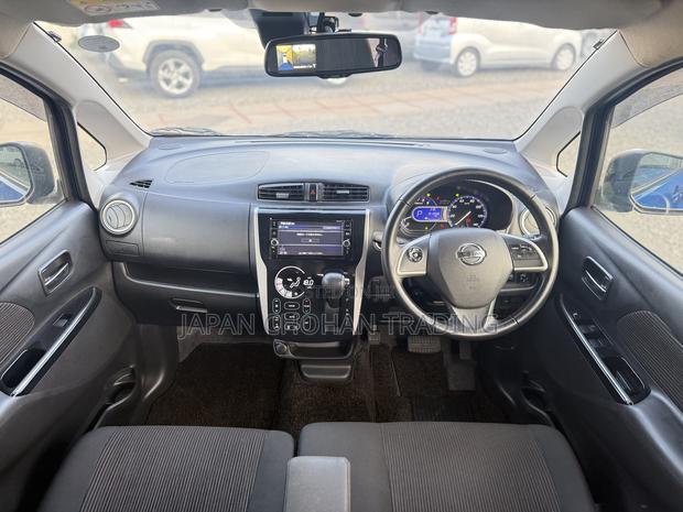 Nissan Dayz 2018 Blue