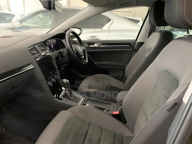 Volkswagen Golf Variant 2018 Black