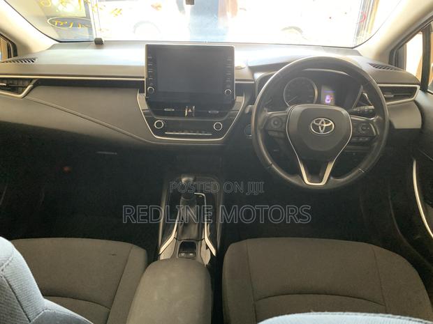 Toyota Corolla LE Eco (1.8L 4cyl 2A) 2019 Silver