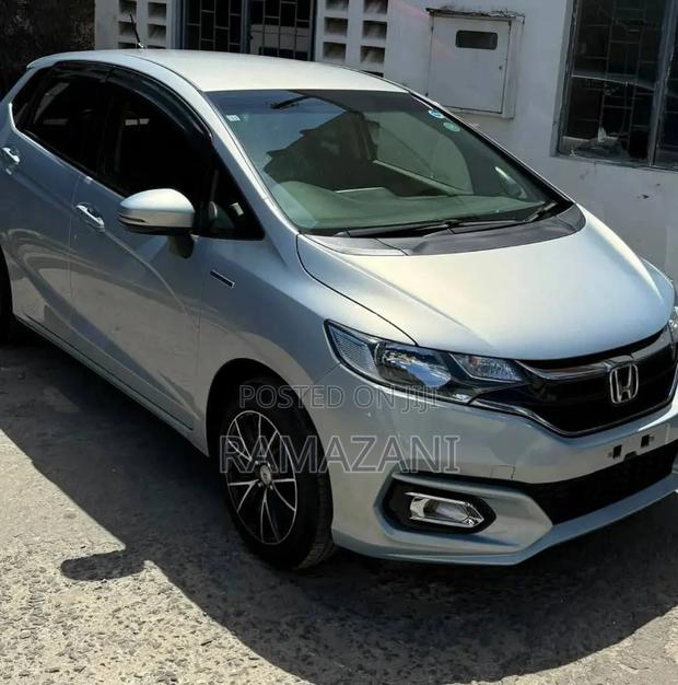 Honda Fit EX 2018 Silver
