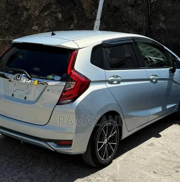 Honda Fit EX 2018 Silver