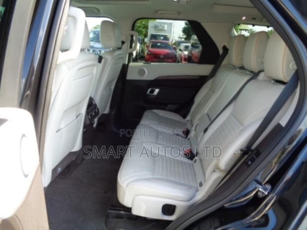 Land Rover Discovery HSE 4x4 2017 Black