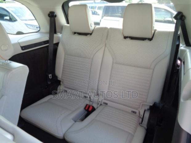 Land Rover Discovery HSE 4x4 2017 Black