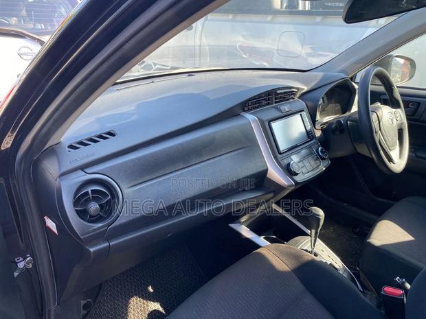 Toyota Corolla Fielder 2018 Black