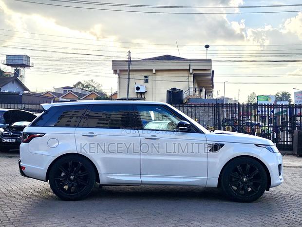 Land Rover Range Rover Sport HSE Td6 2018 White