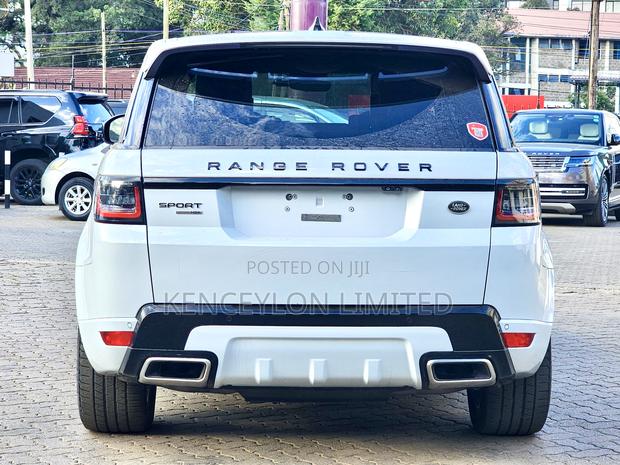 Land Rover Range Rover Sport HSE Td6 2018 White