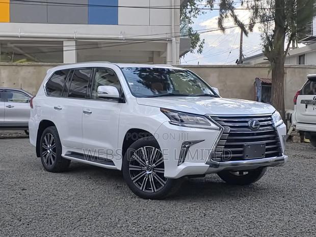 Lexus LX 570 AWD 2018 Pearl