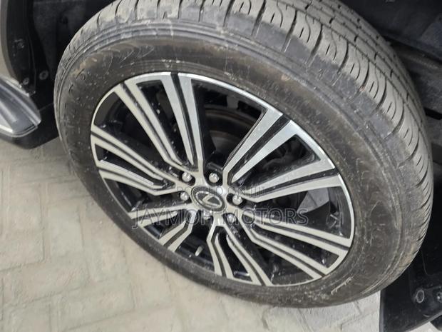 Lexus LX LX 600 2023 Gray