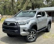Toyota Hilux 2018 Silver for sale