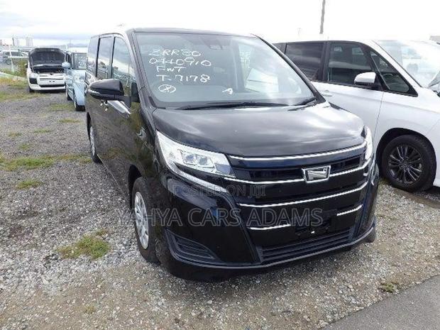 Toyota Noah 2.0 FWD (7 Seater) 2018 Black