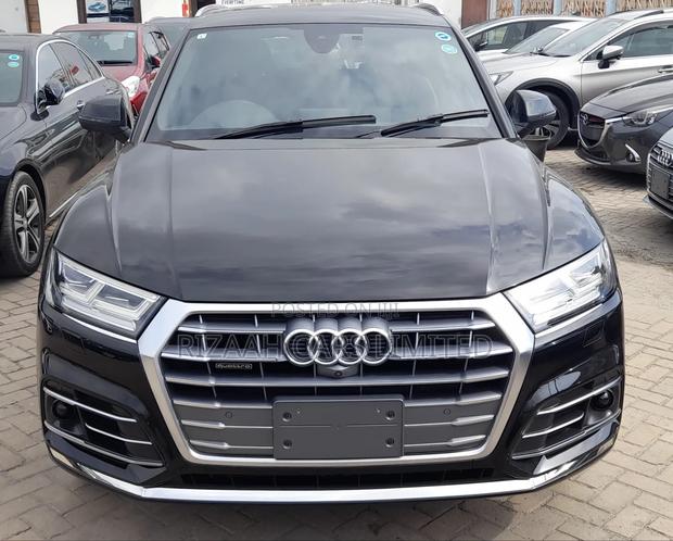Audi Q5 2.0T Premium AWD quattro 2018 Black