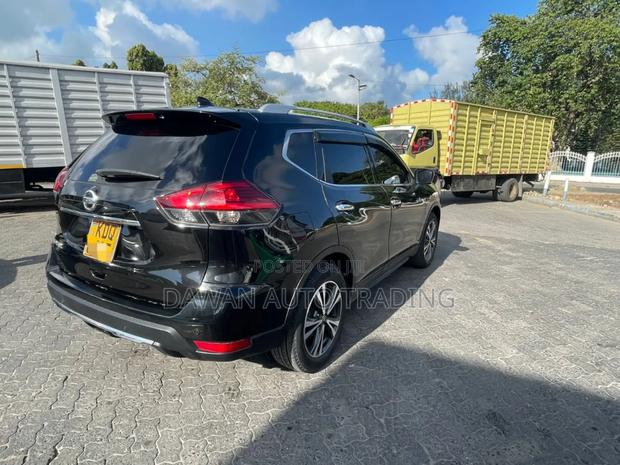 Nissan X-Trail 2017 Black