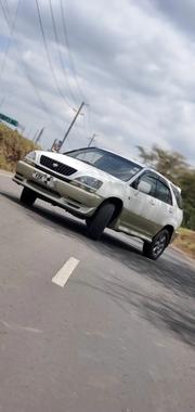 Toyota Harrier 2005 White for sale