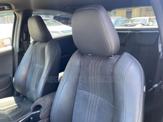 Honda Vezel 2018 White