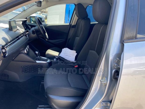 Mazda Demio 2018 Silver