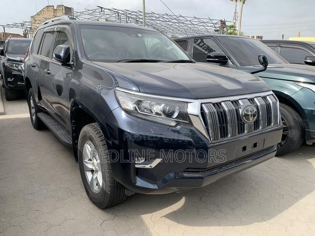 Toyota Land Cruiser Prado 2.8 2018 Green