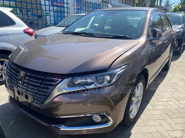 Toyota Premio 1.8 FWD 2018 Brown