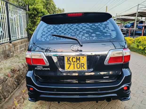 Toyota Fortuner 3.0 D AWD 2010 Black