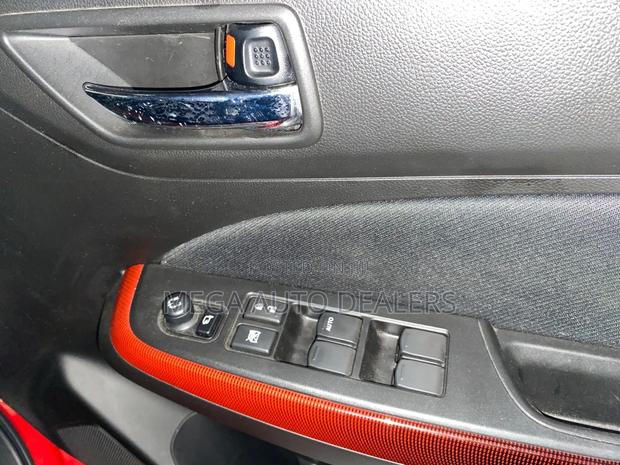 Suzuki Swift 2018 Red