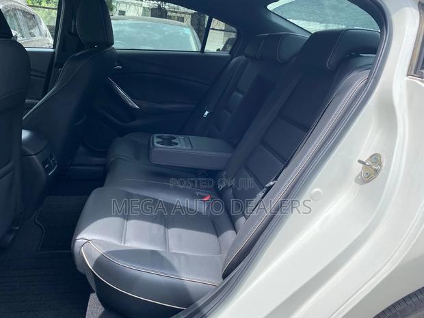 Mazda Atenza 2019 White
