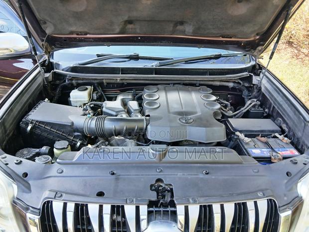 Toyota Land Cruiser Prado 4.0 Petrol TZ-G 2011 Purple