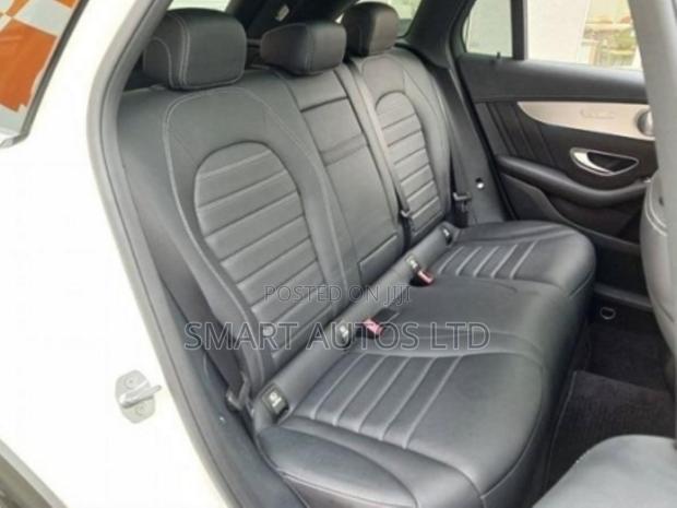 Mercedes-Benz GLC-Class 2017 Off white