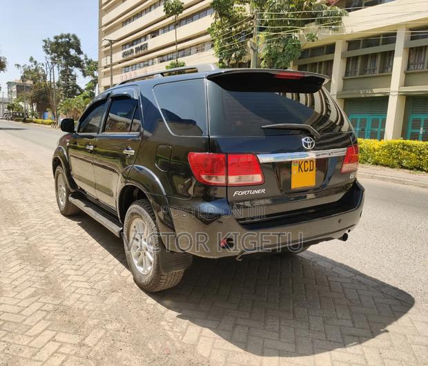 Toyota Fortuner 2014 Black