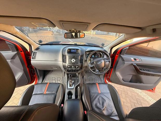 Ford Ranger Wildtrak 2015 Orange