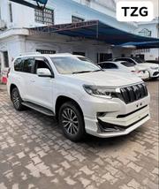 Toyota Land Cruiser Prado 2.8 2017 White for sale