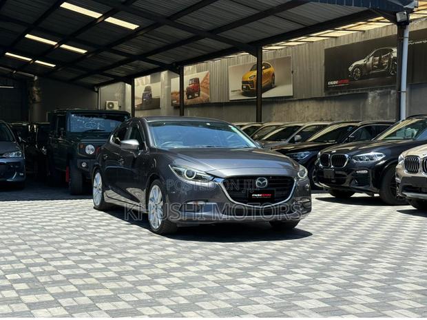Mazda Axela 2018 Gray