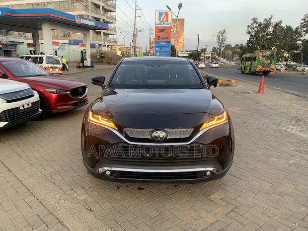 Toyota Harrier 2.0 2020 Black