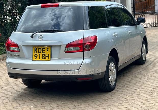 Nissan Wingroad 2014 Silver