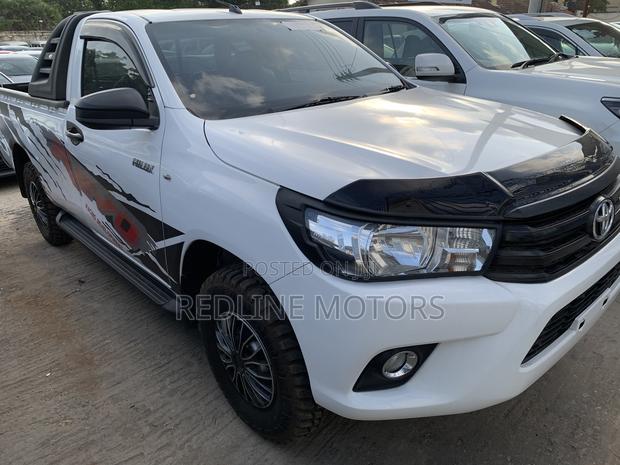 Toyota Hilux Revo Single Cab Deisel 2.4 RWD 2018 White