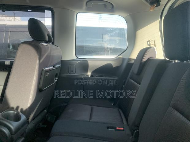 Nissan Serena 2018 White