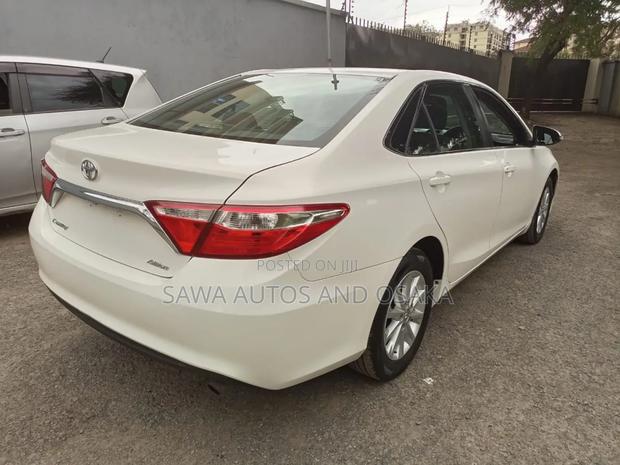 Toyota Camry 2015 White