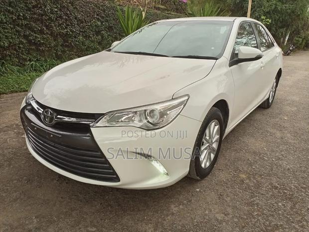 Toyota Camry 2015 White