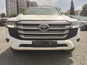 Toyota Land Cruiser 2023 White for sale