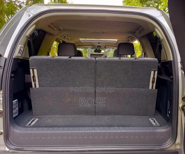 Toyota Land Cruiser Prado 2015 Silver